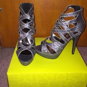 New in box pewter sparkly open toe heels