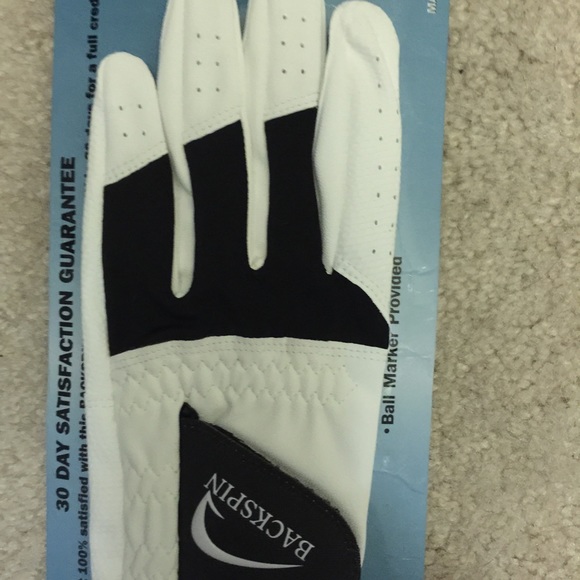Ladies left golf glove - Picture 2 of 3
