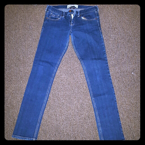 Hollister skinny jeans