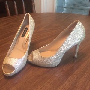 Gold Pumps - White House|Black Market