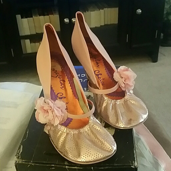 Irregular Choice Pink Flower Trim Mary Jane
