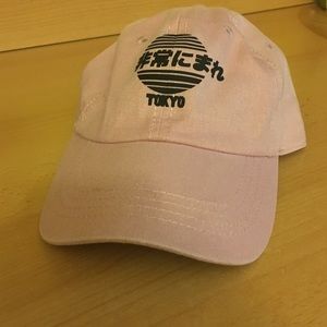 Tokyo hat light pink