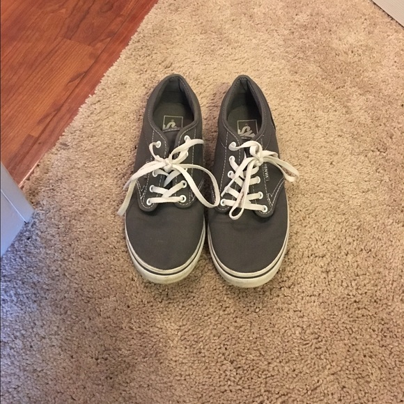 Vans - Picture 1 of 1