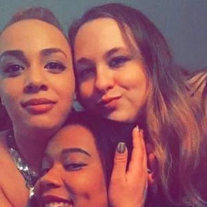 Meet your Posher, Denise