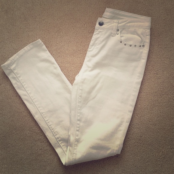 White Jeans