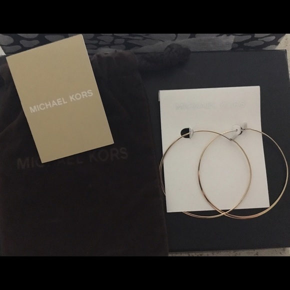 Michael kors earring