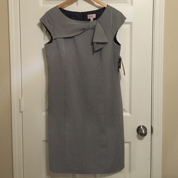 Dresses & Skirts - Grey and black houndstooth dress. Women's size 16