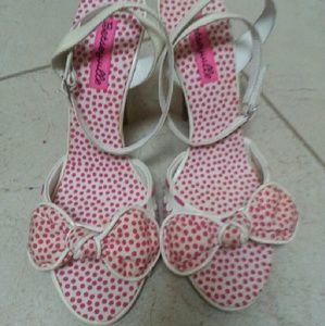 NWOT,  Betsey Johnson Peep toe high heel
