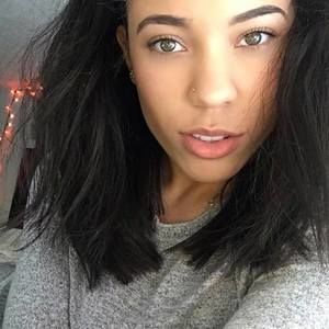 Meet your Posher, Teja