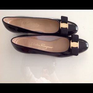 Salvatore Ferragamo "Lillaz" shoes, size 8AA