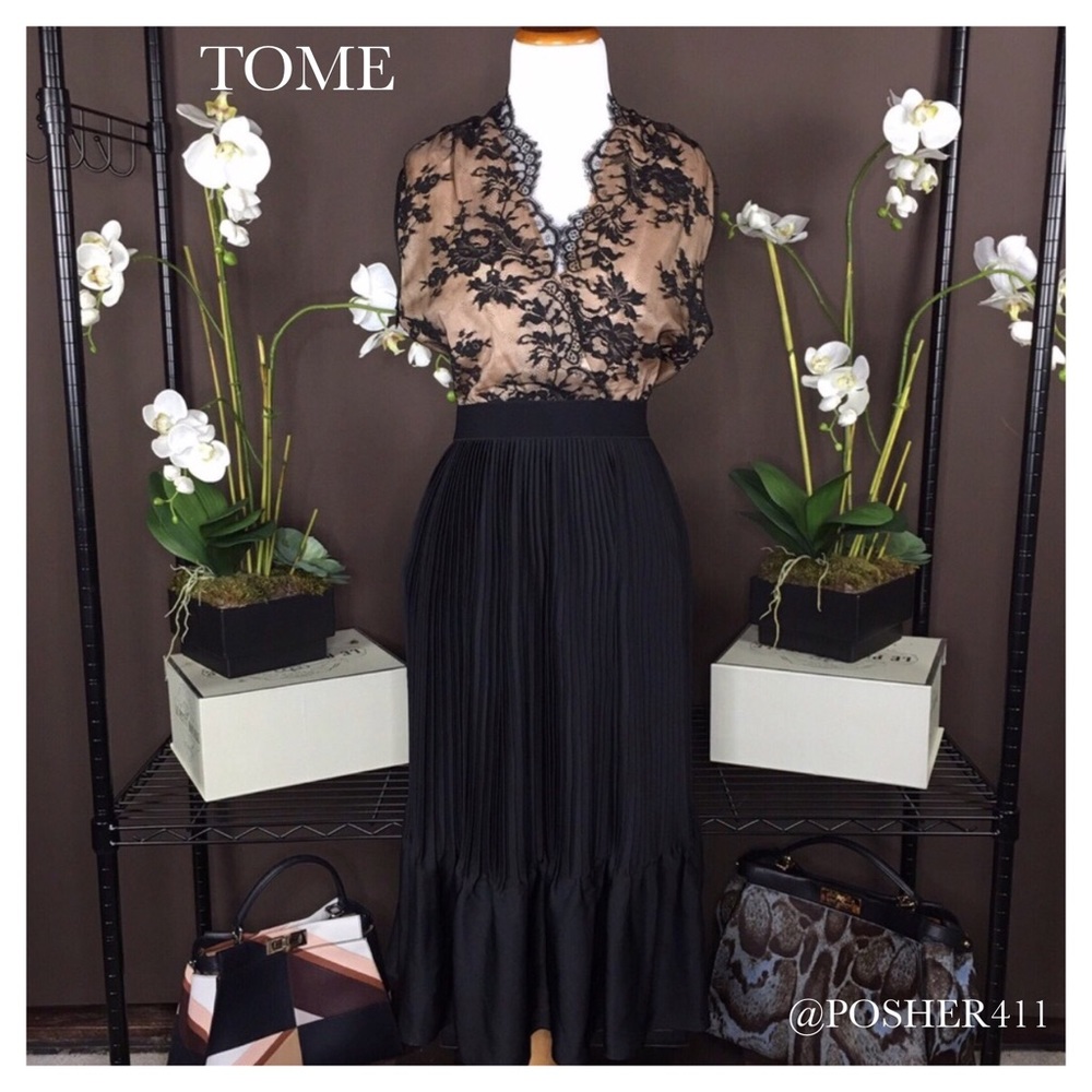 TOME LACE & PLEATED BLACK DRESS - Picture 2 of 5