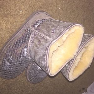 Cute sequence Silver sparkly ugg boots