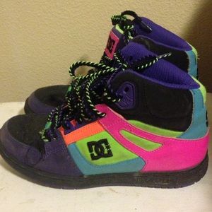 DC shoes