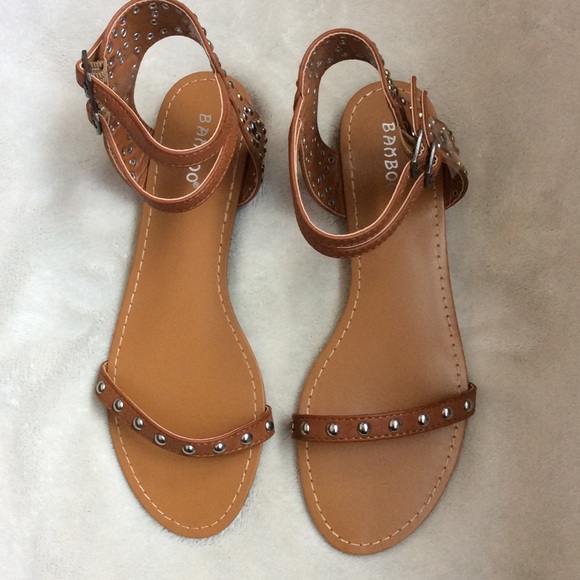 NWT ankle strap embellished sandals - Picture 3 of 3