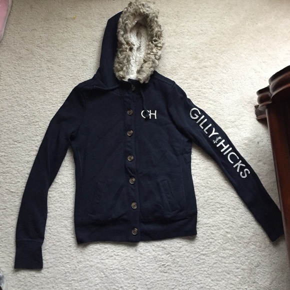 Gilly Hicks Sweaters - GH comfy sweater//final price!