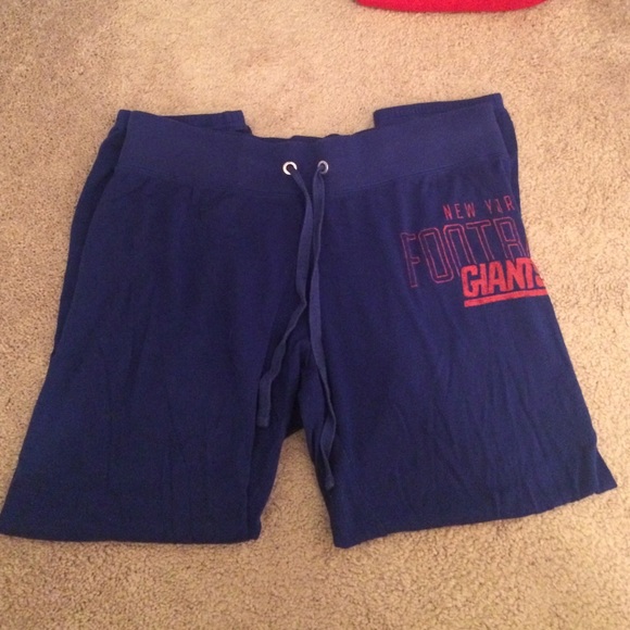 PINK Victoria's Secret Pants - PINK NY Giants Size M cropped sweatpants