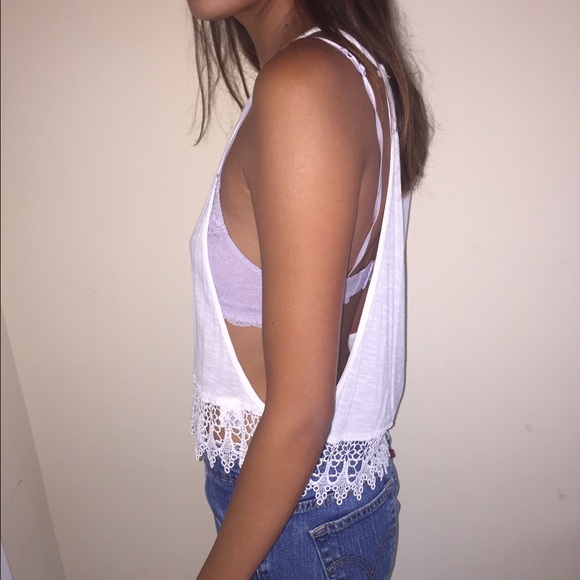 LF white tank w/lace bottom - Picture 2 of 3