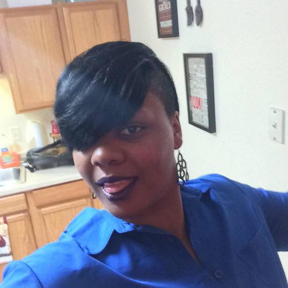 Meet your Posher, Risha - Picture 1 of 1