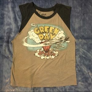 🚫SOLD🚫 green day muscle tee