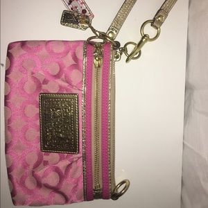 Coach Poppy Wristlet