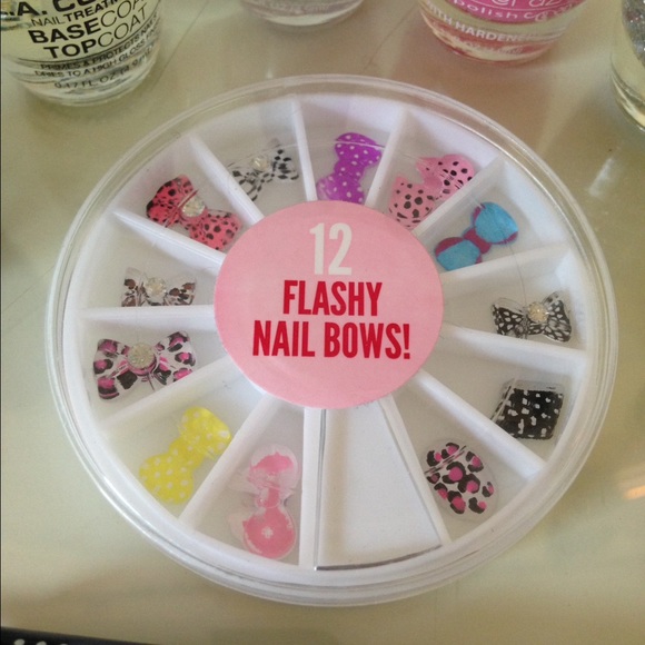 Nail art set - Picture 2 of 2