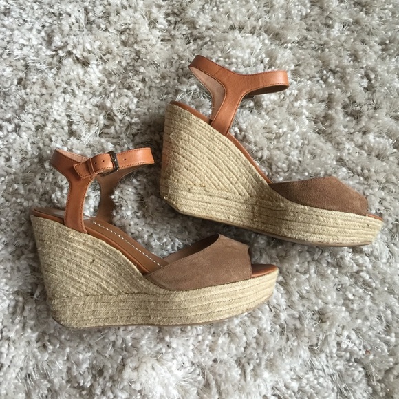 Dolce Vita Shoes - SALE! Dolce Vita platform suede wedge sandals