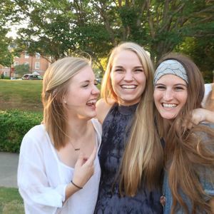 Meet your Posher, Emma