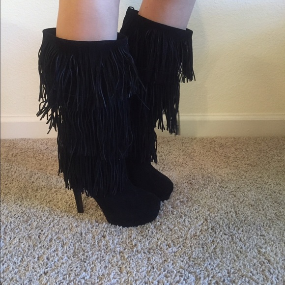Mojo Moxy Fringe