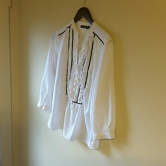 Shirt - Picture 2 of 3