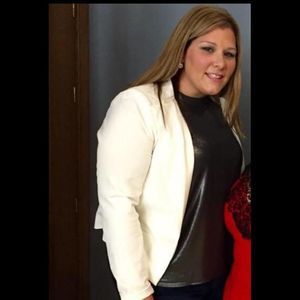 Meet your Posher, Jennifa