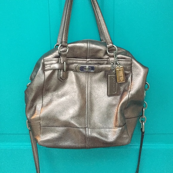 Coach Purse (BRAND NEW)