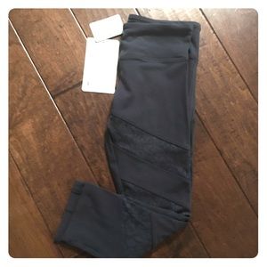 Capri sports workout pants