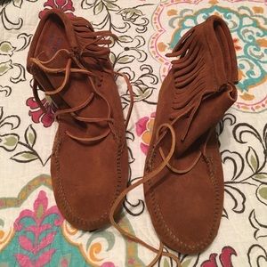 Minnetonka Moccasin Booties