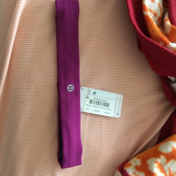 Lululemon headband !!