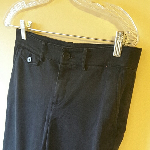 Cropped Pants - Picture 2 of 3