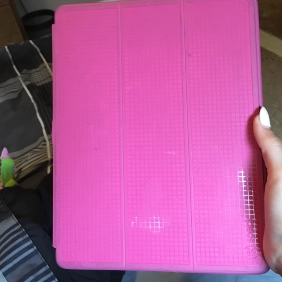 iPad - Picture 2 of 3