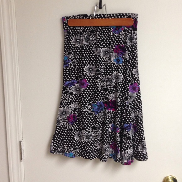 Black and white floral skater skirt from torrid!