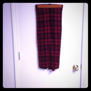 Torrid black & red plaid midi pencil skirt size 2