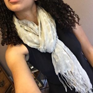 Beige scarf with white umbrellas