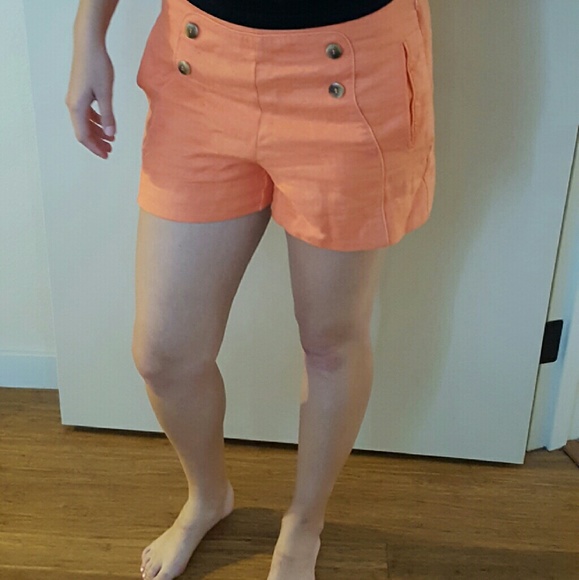 Shorts - Picture 2 of 3