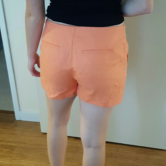 Shorts - Picture 3 of 3