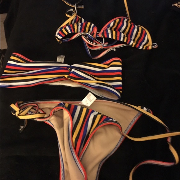 Tiny striped bikini with 2 matching tops