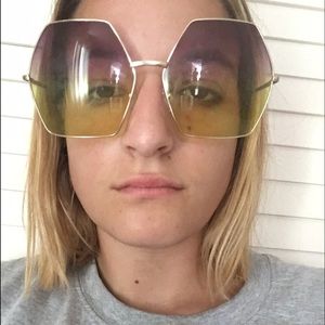 Meet your Posher, Sally jane