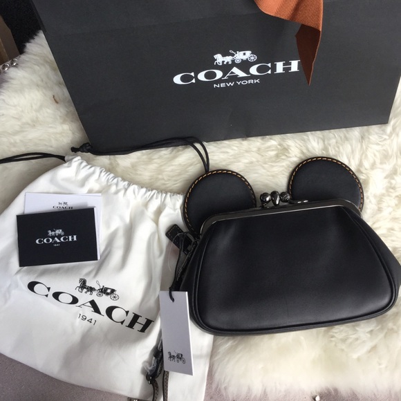 LIMITED EDITION Disney X Coach Kisslock Clutch - Picture 4 of 5