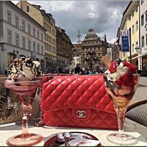 Meet your Posher, Bri