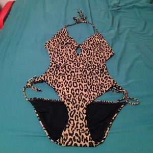 Leopard monokini