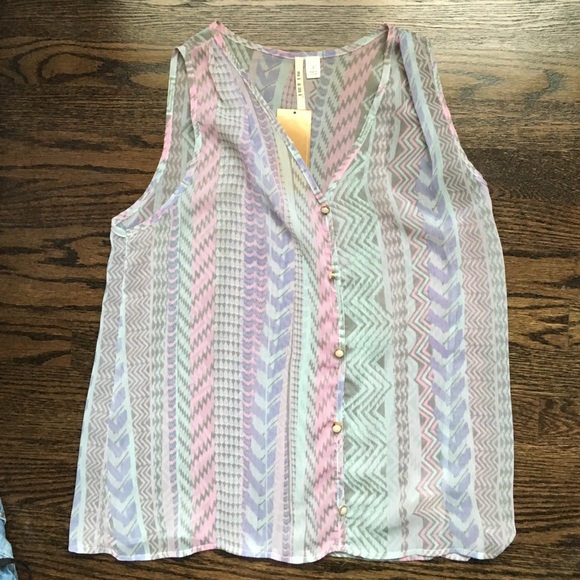 Francesca's Top W/ Tags