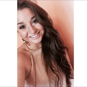 Meet your Posher, Haley