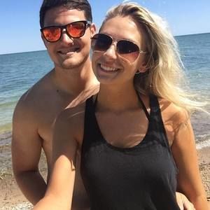 Meet your Posher, Chloe