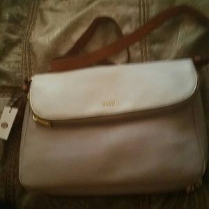 Fossil purse